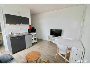 Studio 1 pièce 17 m²