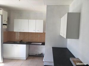 T3  Le Chambon-Feugerolles 85m2