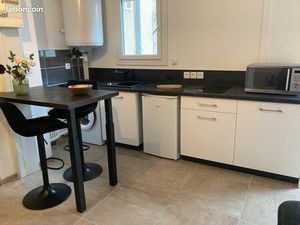 F1  meublé  Valence