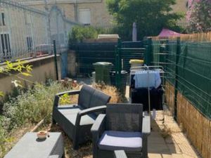 Appartement avec jardinet