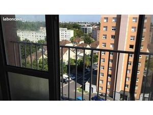 Appartement T3 52 m² avec balcon  parking et cave - La Courneuve