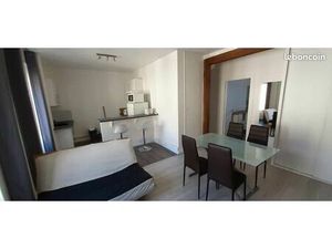 À louer T2 meublé 40 m2 - quartier Préfecture