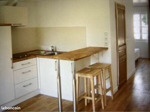 Studio meublé pontoise location