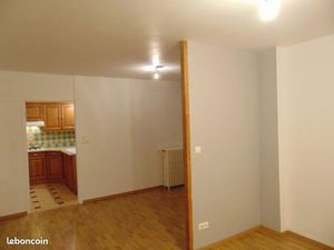 Beau T2 résidence calme