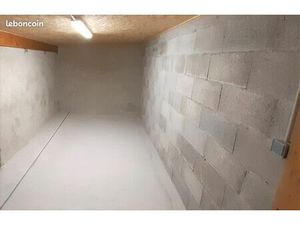 Local de stockage / cave