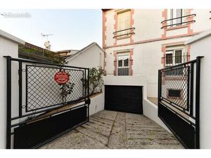 Grand box fermé et sécurisé – 18 m² – Colombes – Idéal stockage ou stationnement