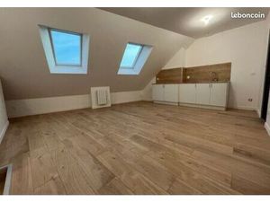 T2 rénove plein de charme