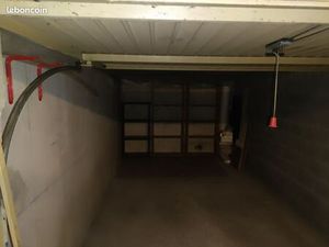 Garage fermé Garbejaïre