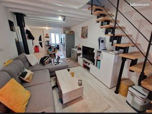 Maison à louer Saint Lambert du Lattay