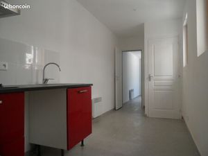 Appartement F2 avec jardin à 5 minutes à pied du centre-ville