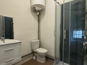 T1 avec coin nuit séparé - centre-ville Place René Goblet avec chauffage compris