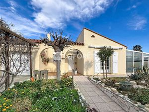 Maison T5 Llupia à vendre