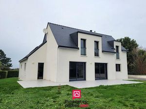 56520 GUIDEL - Maison récente 5 chambres 165 m2 environ