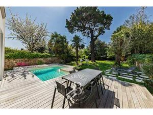 Maison à vendre 8 Pièces 184 m2 Nantes Nantes - 1 049 995 €