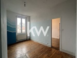 VENTE d'un appartement de 4 pièces (140 m²) à SAINT ETIENNE