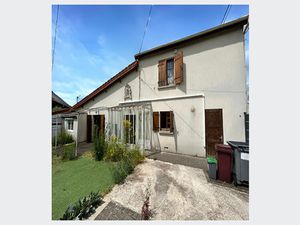 Vente maison 4 pièces  90.00m²  Chelles