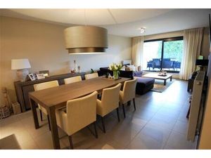 Gezellig appartement met 2 slaapkamers  2 terassen  autostaanplaats en kelderberging in he