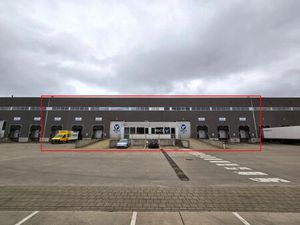 Indutrieel/Logistiek gebouw te huur