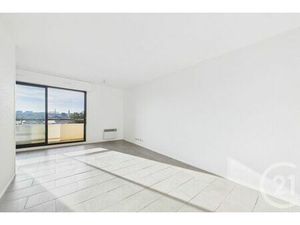 Appartement T3 à louer - 3 pièces - 63 m2 - Bordeaux - 33 - AQUITAINE