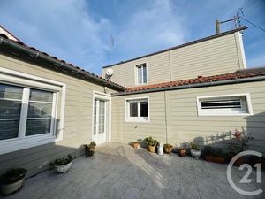 Maison à vendre - 4 pièces - 83 50 m2 - Fouras - 17 - POITOU-CHARENTES