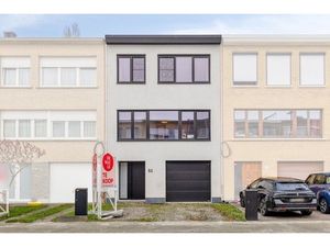 Huis te koop in Ekeren met 3 slaapkamers