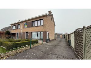 Huis te koop in Deinze met 3 slaapkamers
