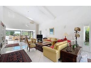 Saint-Geniès-des-Mourgues (34160)