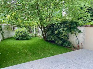 Rez-De-Chaussée à vendre à Rue des Atrébates 151 Etterbeek (VBD64814)