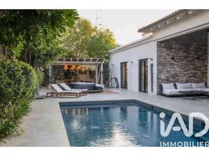 Vente Maison Piscine au Castellet (83330) : à vendre Piscine / 136m² Le Castellet