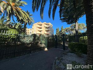 Appartement T2 Saint-Raphaël à louer