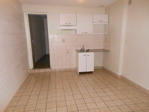 Location appartement 2 pièces 30m2 Rodez 12000 - 345 € - Surface Privée
