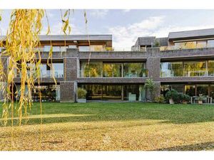 Appartement te koop in Nazareth-De Pinte met 3 slaapkamers