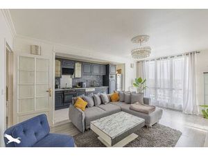 Vente appartement 4 pièces 78 m² Saint-Pierre-des-Corps (37700)