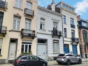 Huis te koop in Brussel met 4 slaapkamers