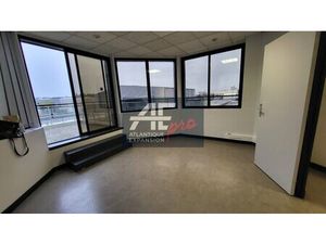 Location Local Professionnel 141m² PONTCHATEAU 44160