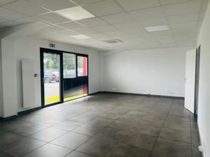 A LOUER BUREAUX 120M2 DONGES