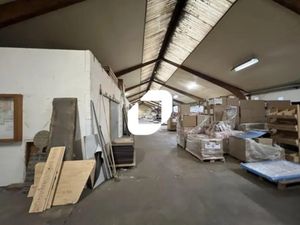 Location Local d'activités Comines 59560