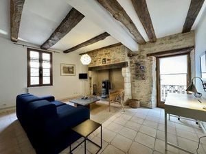 Triplex 105m2 + local commercial 55m2- Coeur de Cajarc