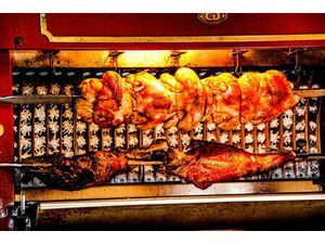 Vente local commercial 2 pièces 28m2 Hyères 83400 - 98000 € - Surface Privée