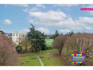 Vente Appartement 4 pièces à Nantes Rond-Point de Paris - Blanche de Castille (44000) : à 