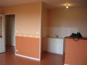 Location Appartement 2 pièces à Châteaugiron (35410) : à louer 2 pièces / 43m² Châteaugiro