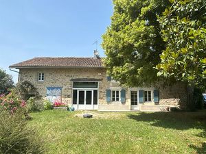 Maison Familiale A La Campagne