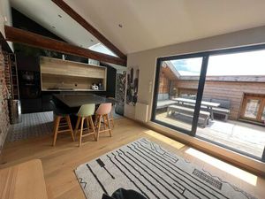 Vente appartement 6 pièces 149 m² Saint-Étienne (42000)