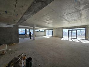 Vente commerce 88 m² Angers (49100)