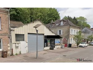 Local professionnel avec appartement à vendre - Spécial invest
