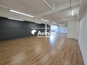 A LOUER CHAUMONTEL(95) LOCAL STOCKAGE/ACTIVITES/BUREAUX 125 M²