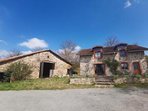 Ensemble Immobilier Sans Voisinage Avec 18Ha