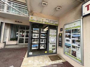 LOACL COMMERCIAL - CAVALAIRE-SUR-MER