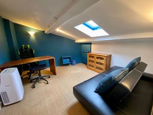 Location appartement 4 pièces 76 m² à Chamalières (63400)