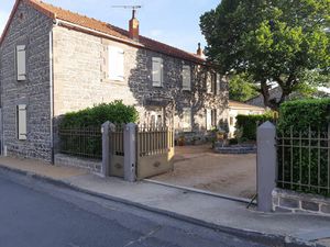 Vente maison 6 pièces 192 m² Saint-Ignat (63720)